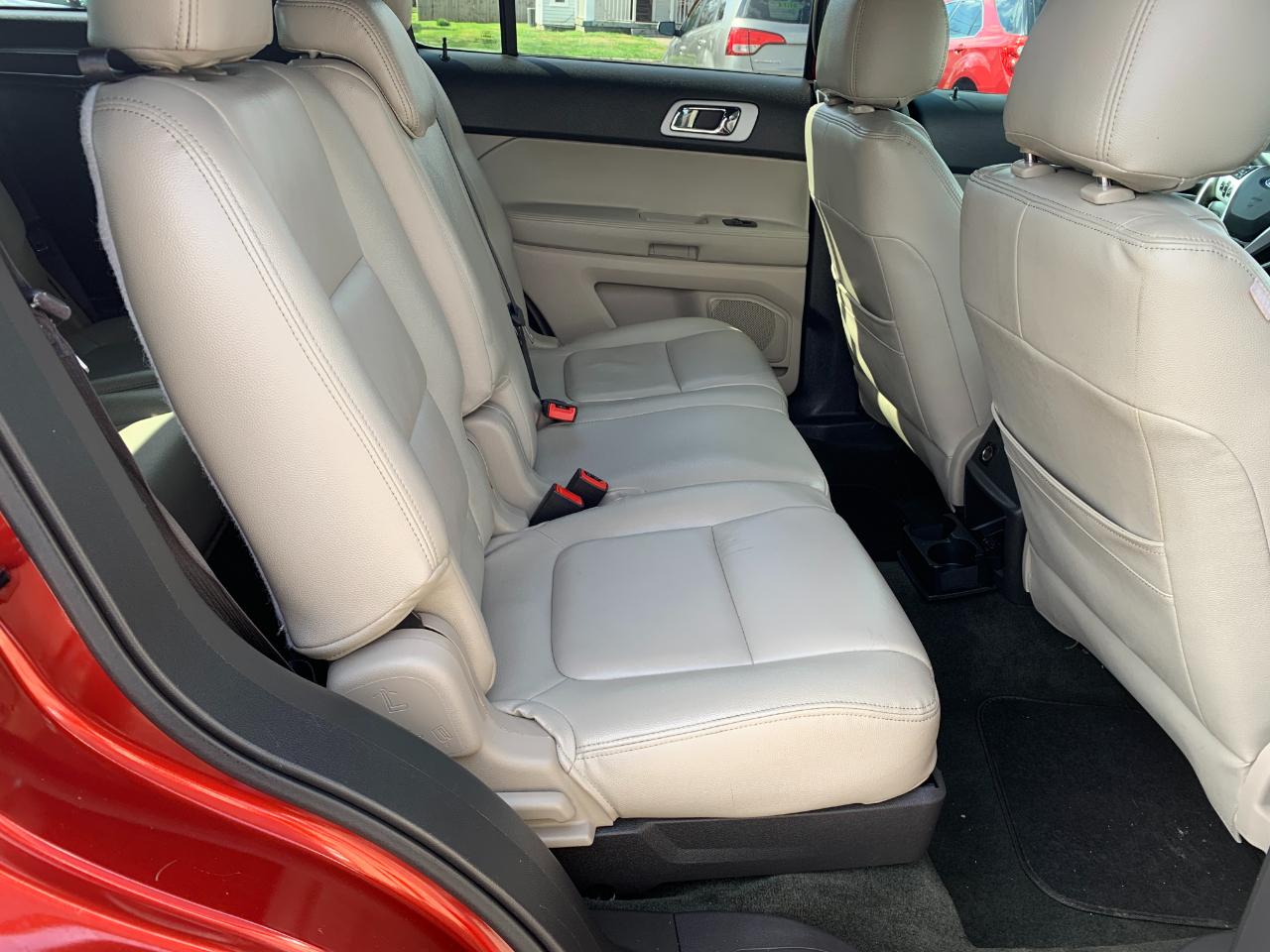 Ford Explorer XLT FWD 2014