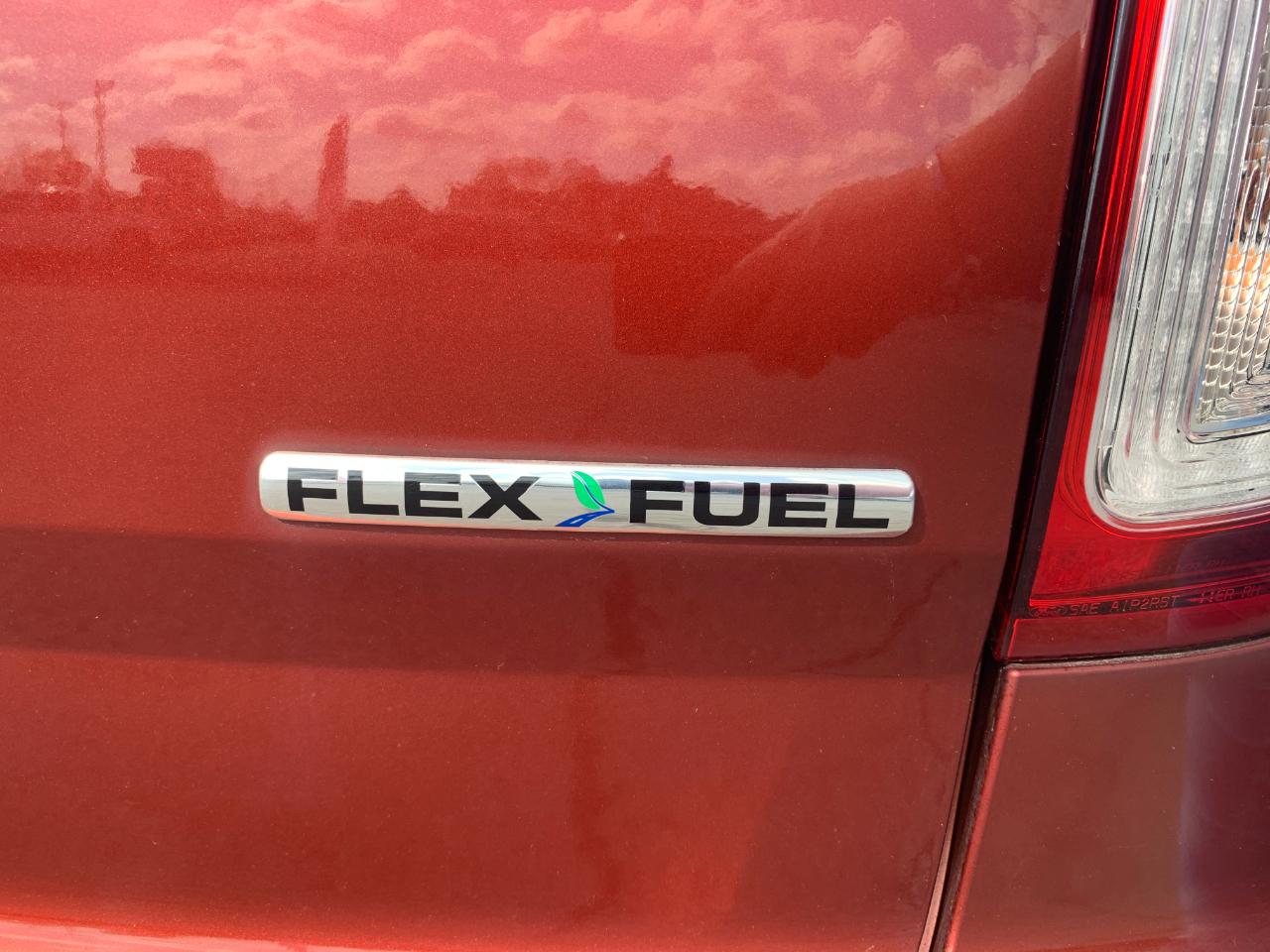 Ford Explorer XLT FWD 2014