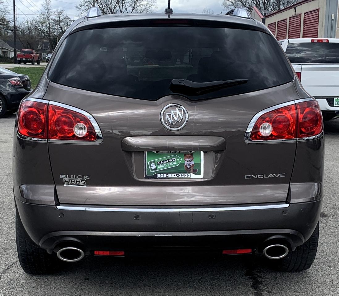 Buick Enclave Premium FWD 2012