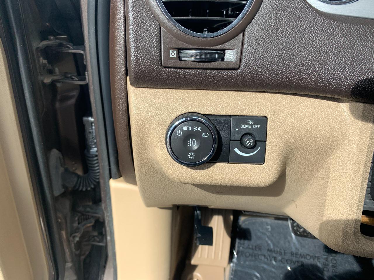 Buick Enclave Premium FWD 2012