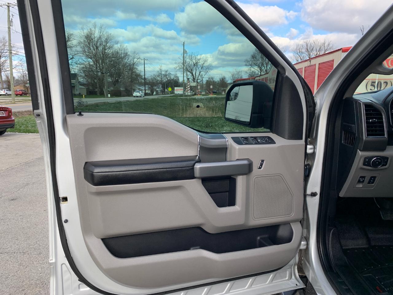 Ford F-150 XLT SuperCrew 5.5-ft. Bed 4WD 2018