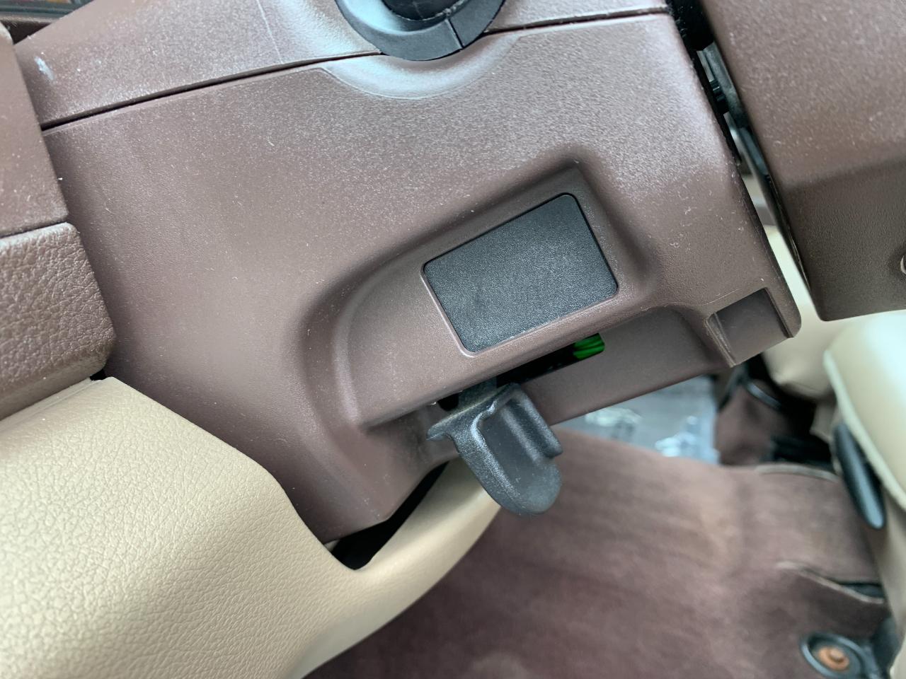 Dodge Ram 1500 SLT Crew Cab 4WD 2009