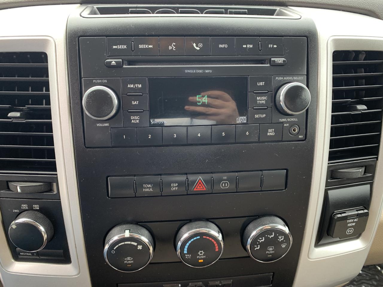 Dodge Ram 1500 SLT Crew Cab 4WD 2009