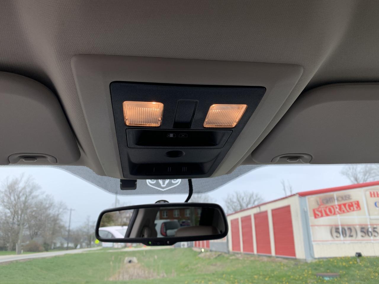 Dodge Ram 1500 SLT Crew Cab 4WD 2009