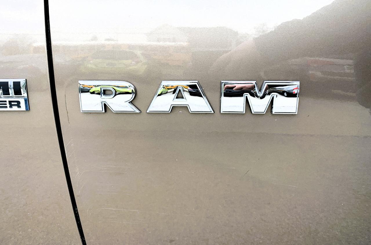 Dodge Ram 1500 SLT Crew Cab 4WD 2009