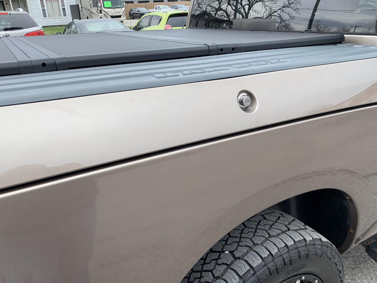 Dodge Ram 1500 SLT Crew Cab 4WD 2009