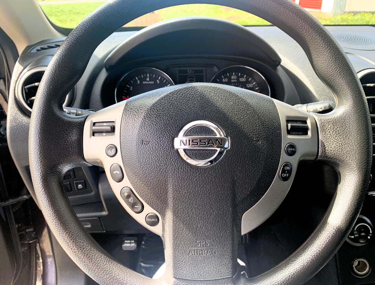 Nissan Rogue SV 2WD 2013