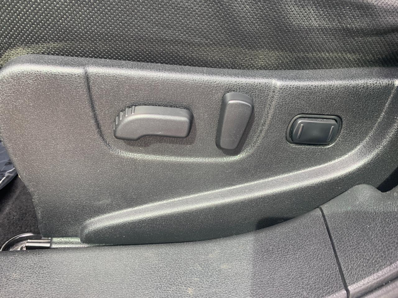 Nissan Rogue SV 2WD 2013