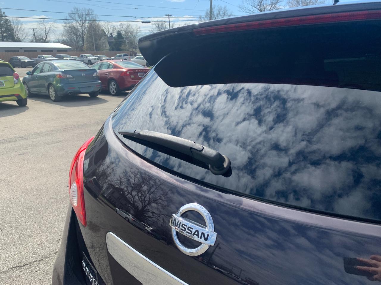 Nissan Rogue SV 2WD 2013