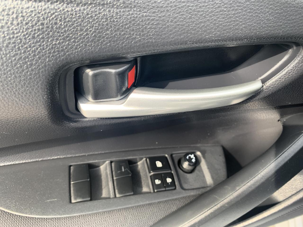 Toyota Corolla LE 2021