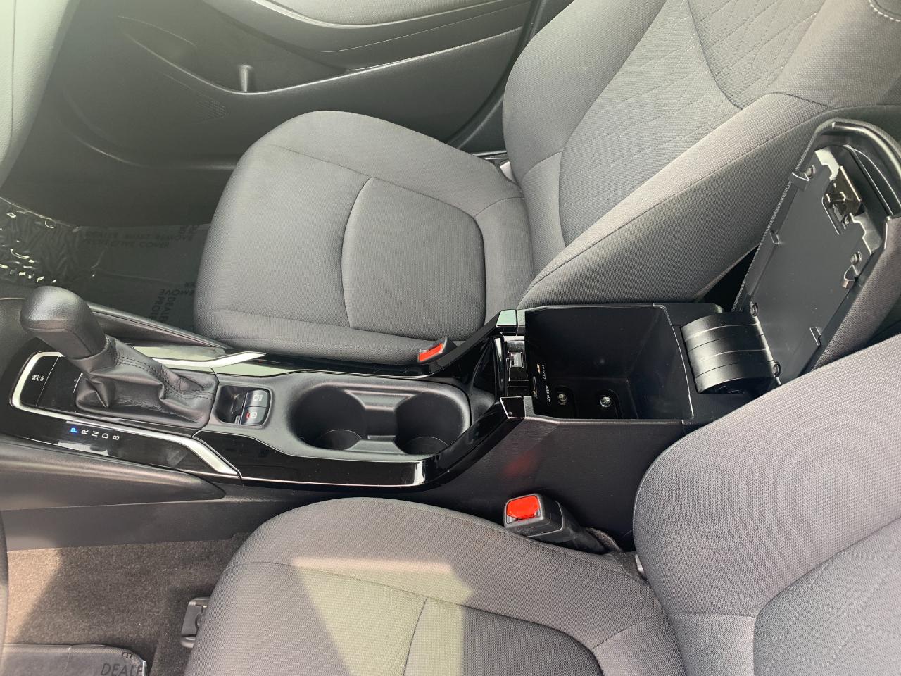 Toyota Corolla LE 2021