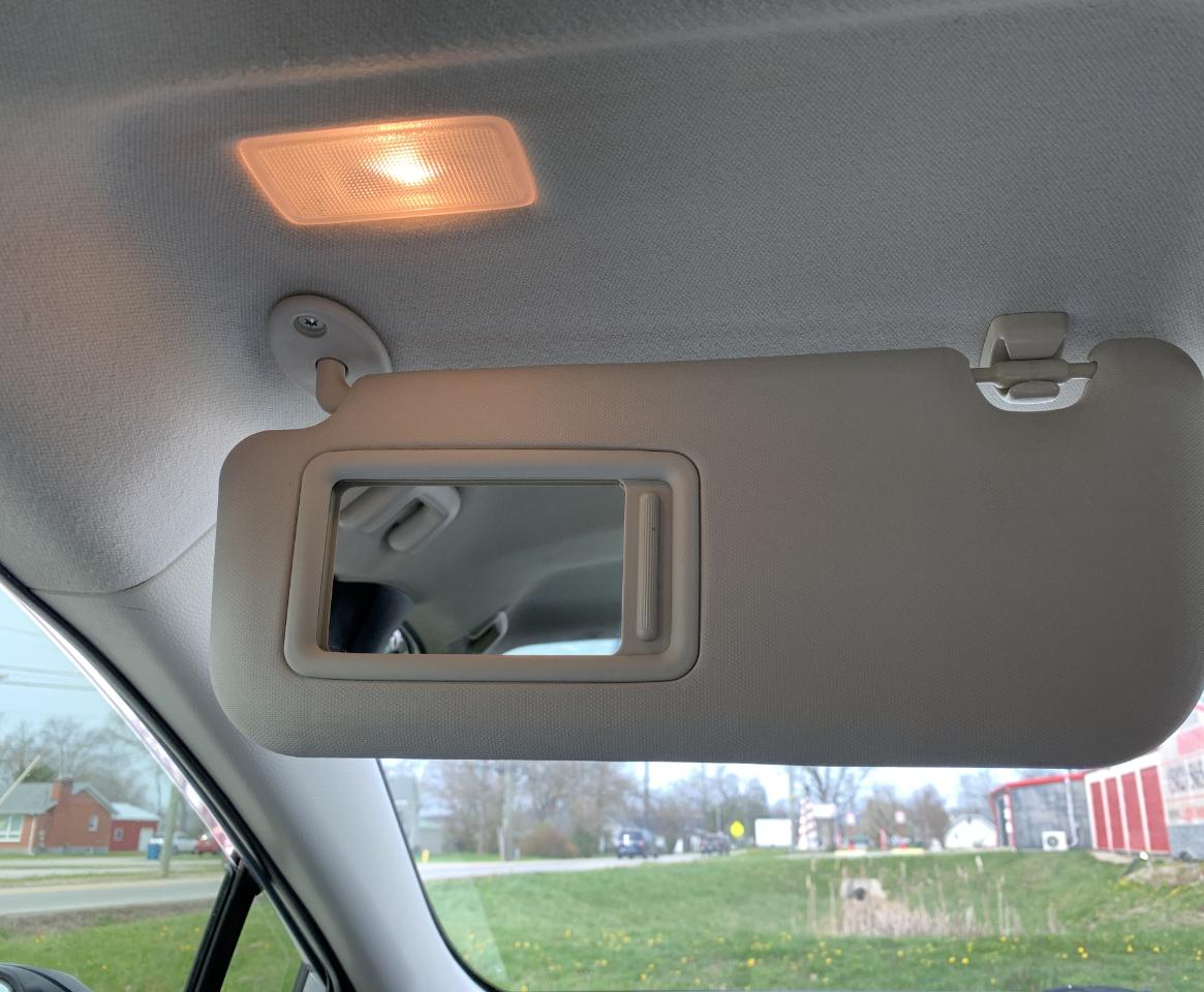 Toyota Corolla LE 2021