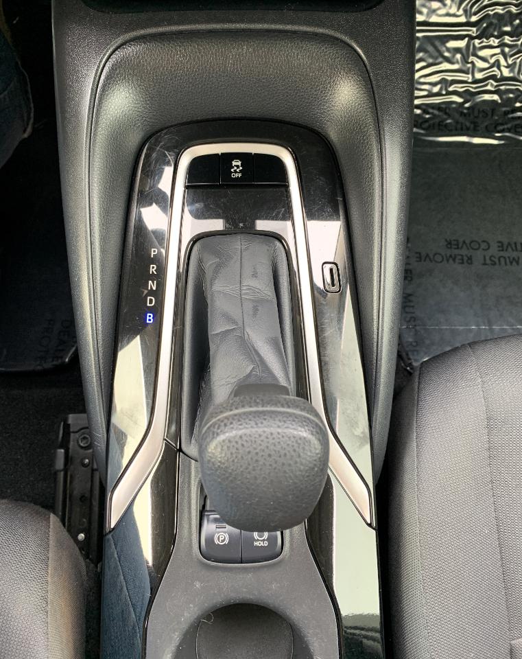 Toyota Corolla LE 2021