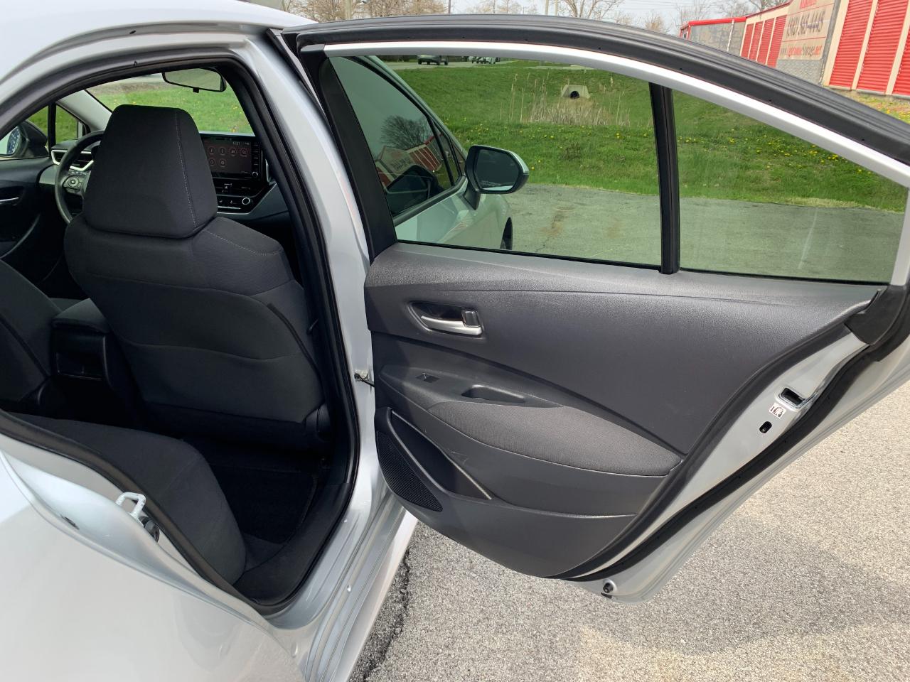 Toyota Corolla LE 2021