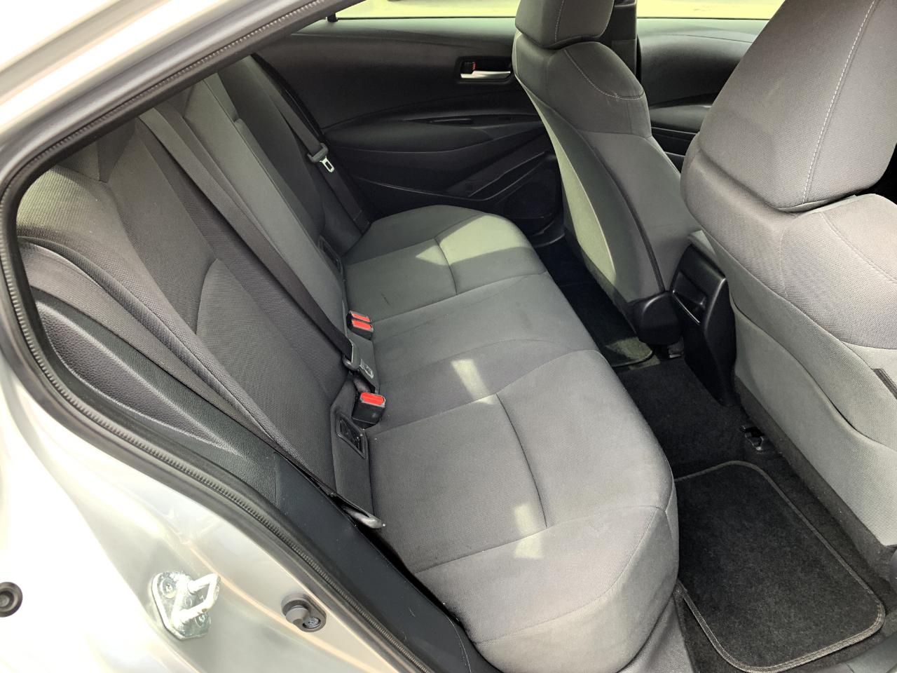 Toyota Corolla LE 2021