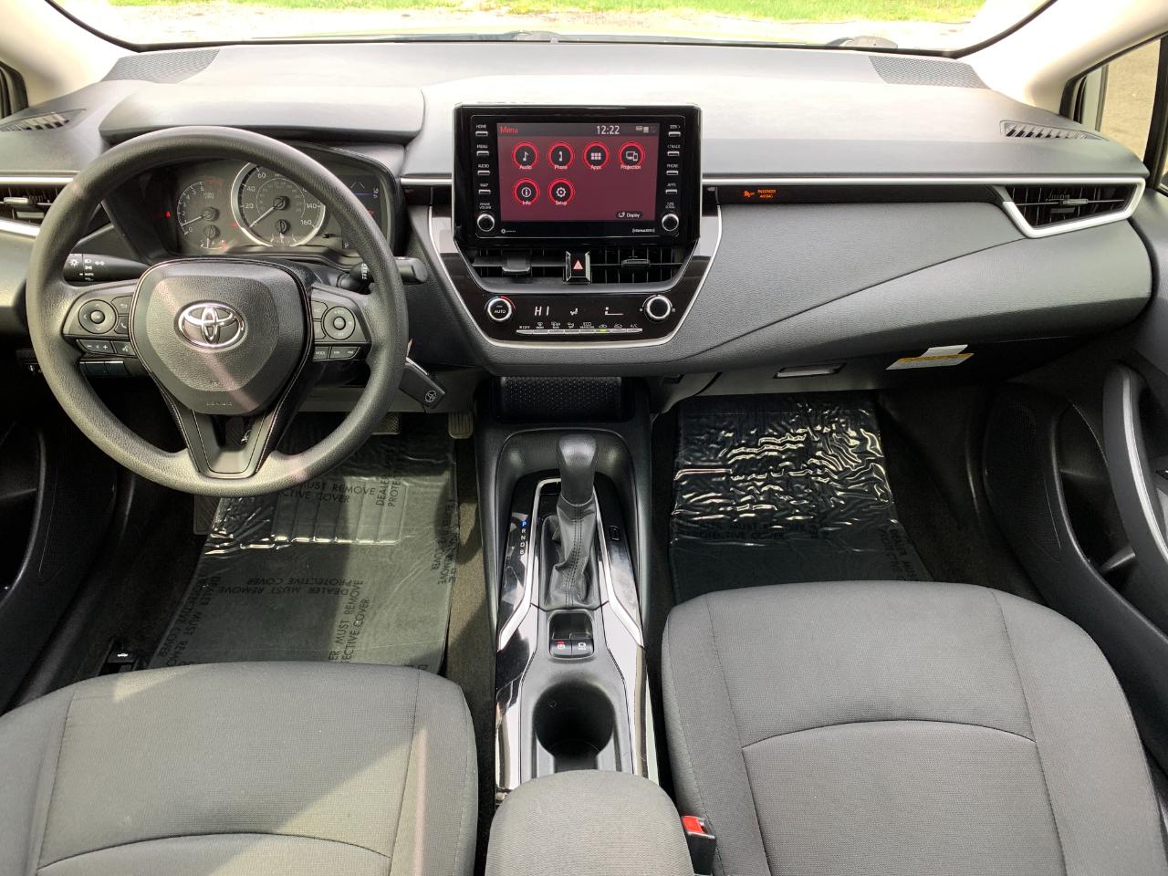 Toyota Corolla LE 2021