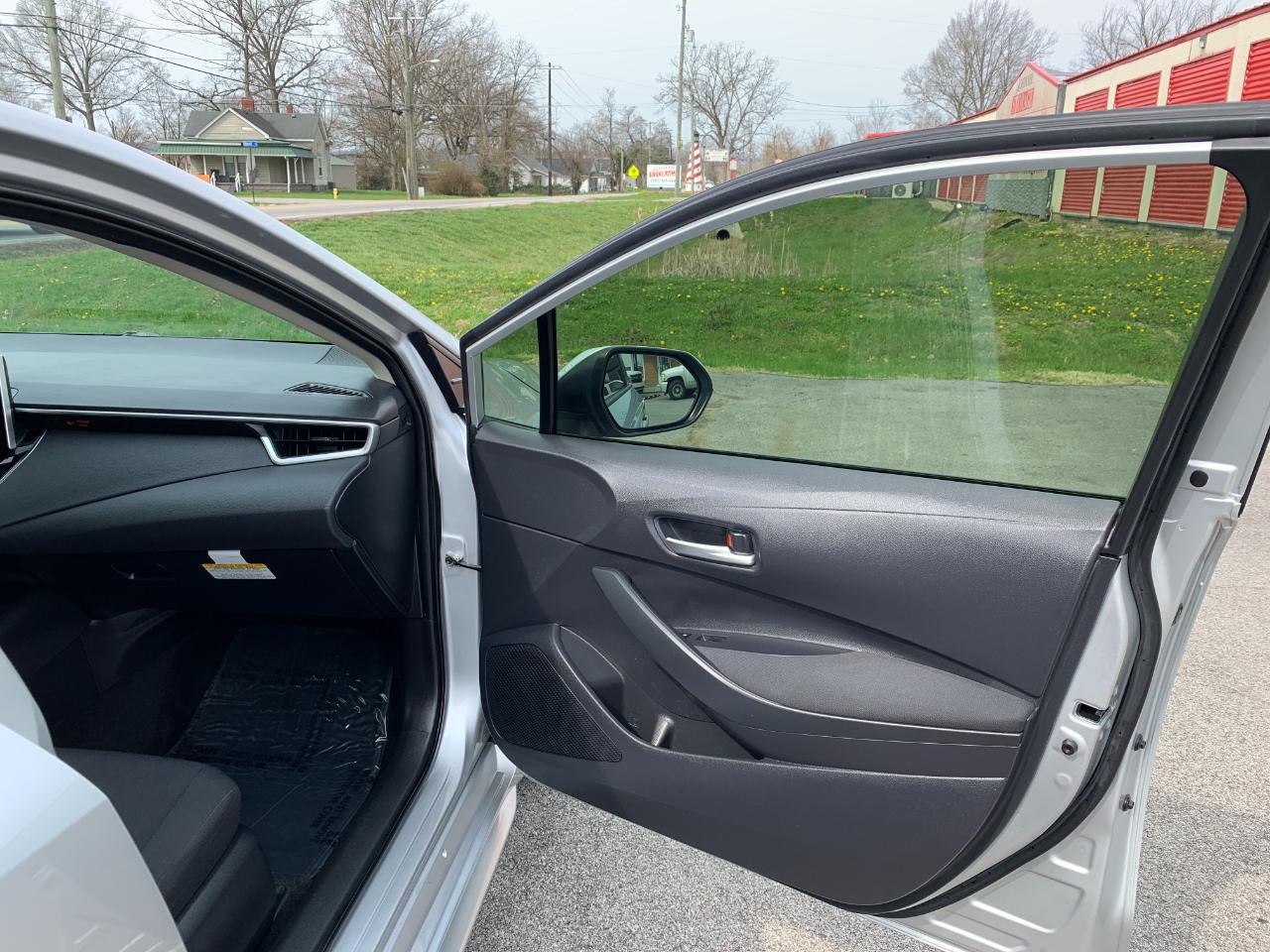 Toyota Corolla LE 2021