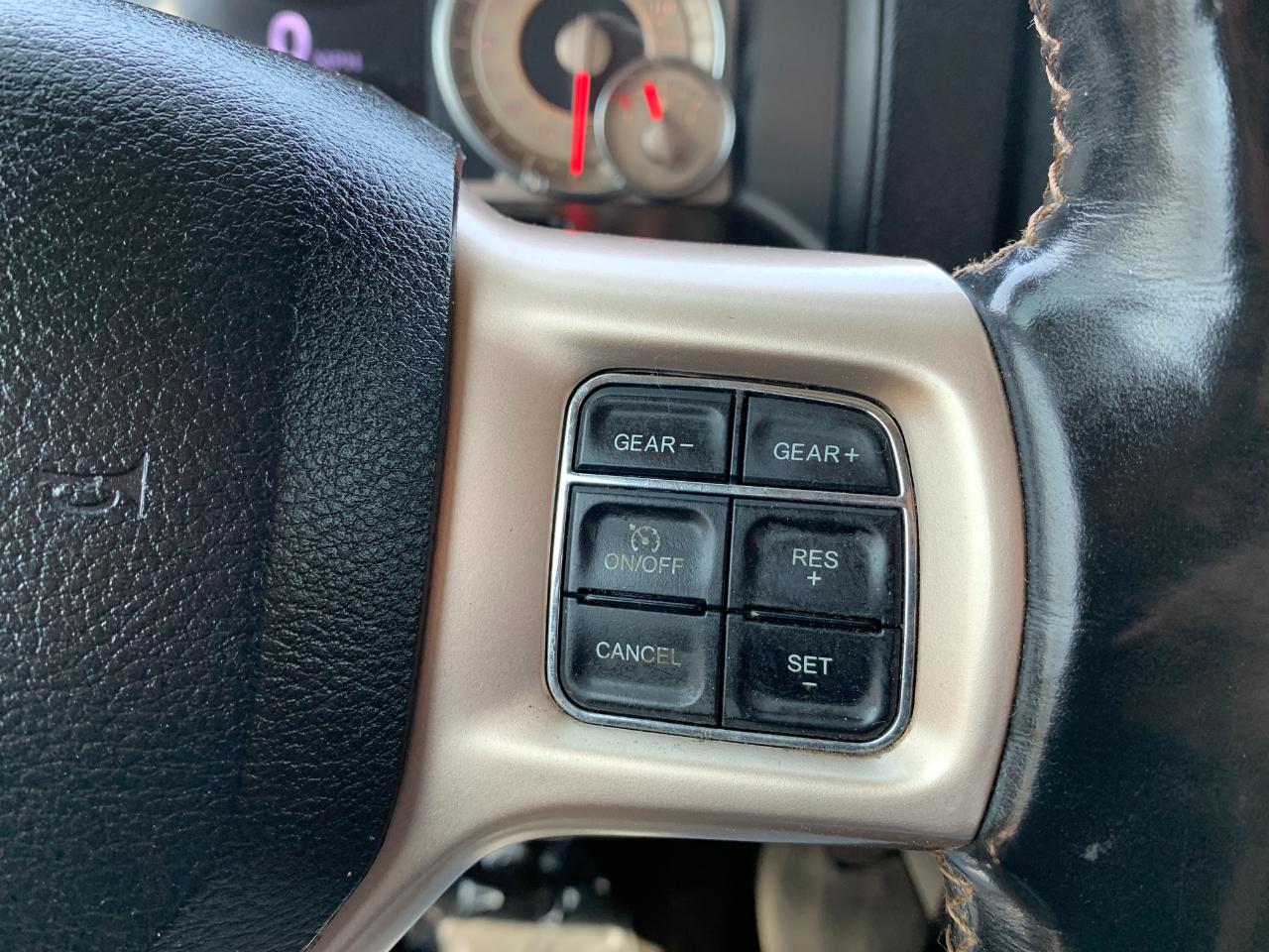 RAM 1500 Laramie Longhorn Edition Crew Cab SWB 4WD 2017