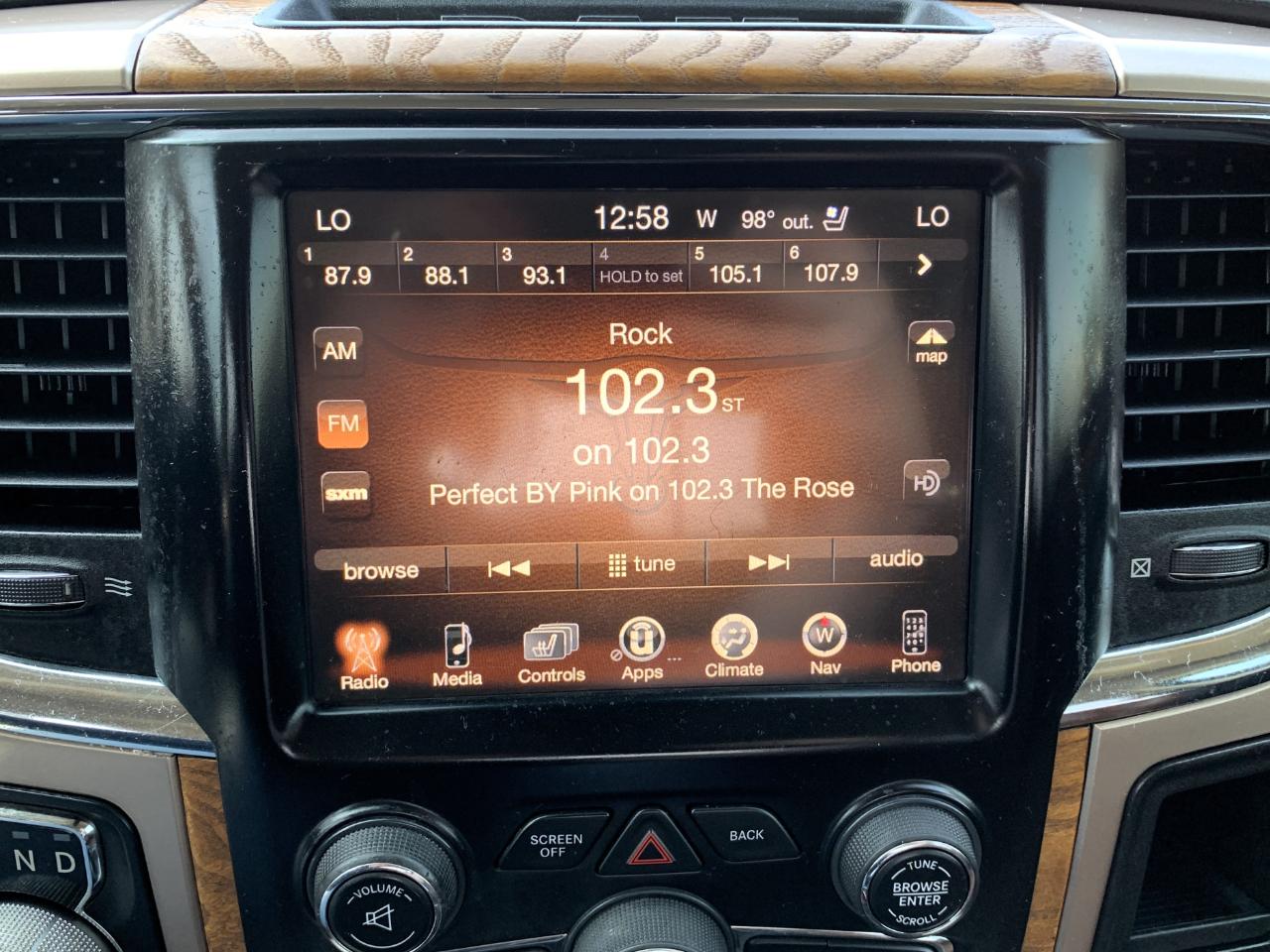 RAM 1500 Laramie Longhorn Edition Crew Cab SWB 4WD 2017