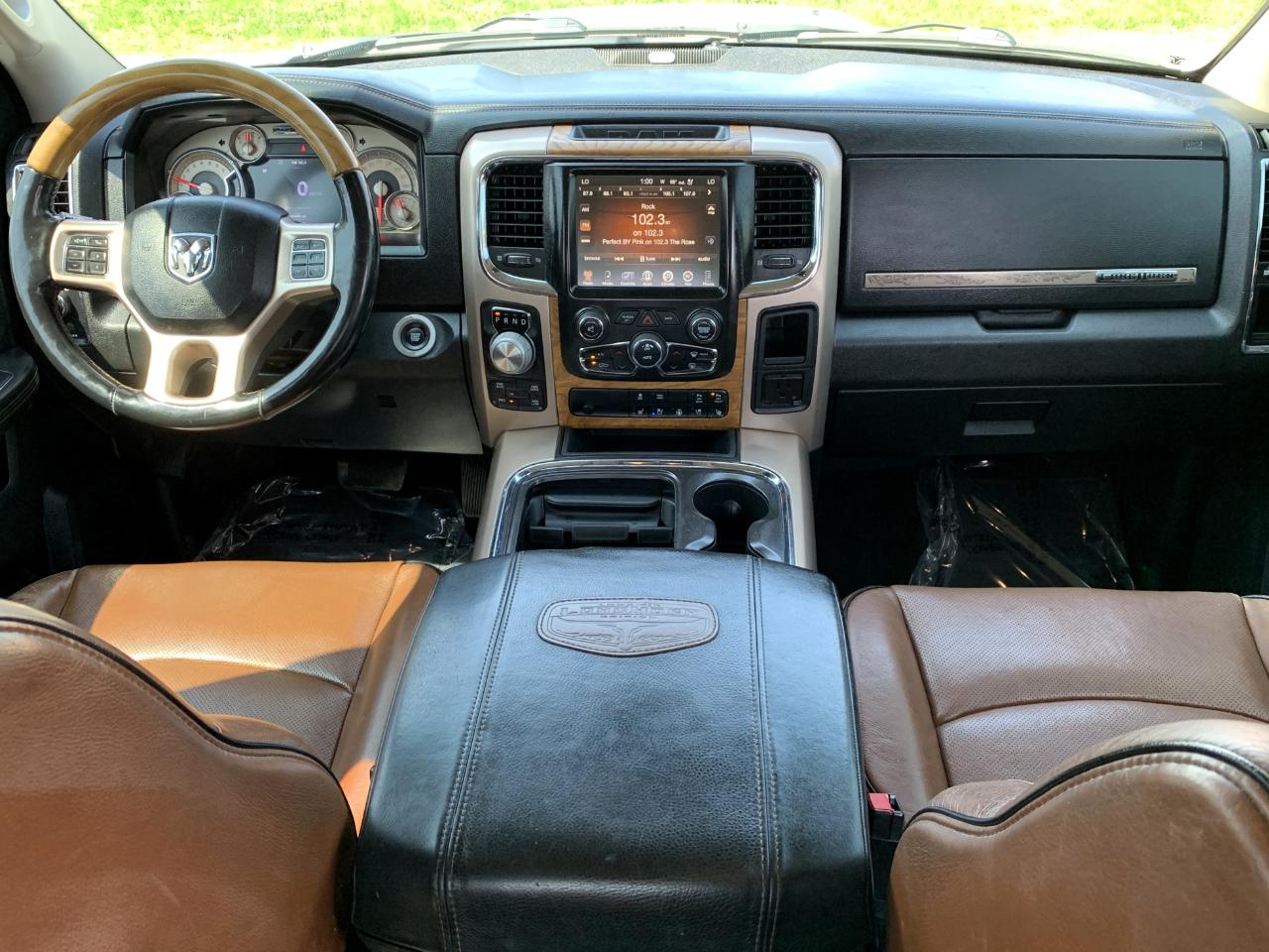 RAM 1500 Laramie Longhorn Edition Crew Cab SWB 4WD 2017