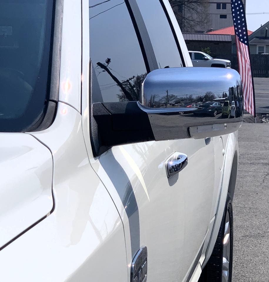 RAM 1500 Laramie Longhorn Edition Crew Cab SWB 4WD 2017