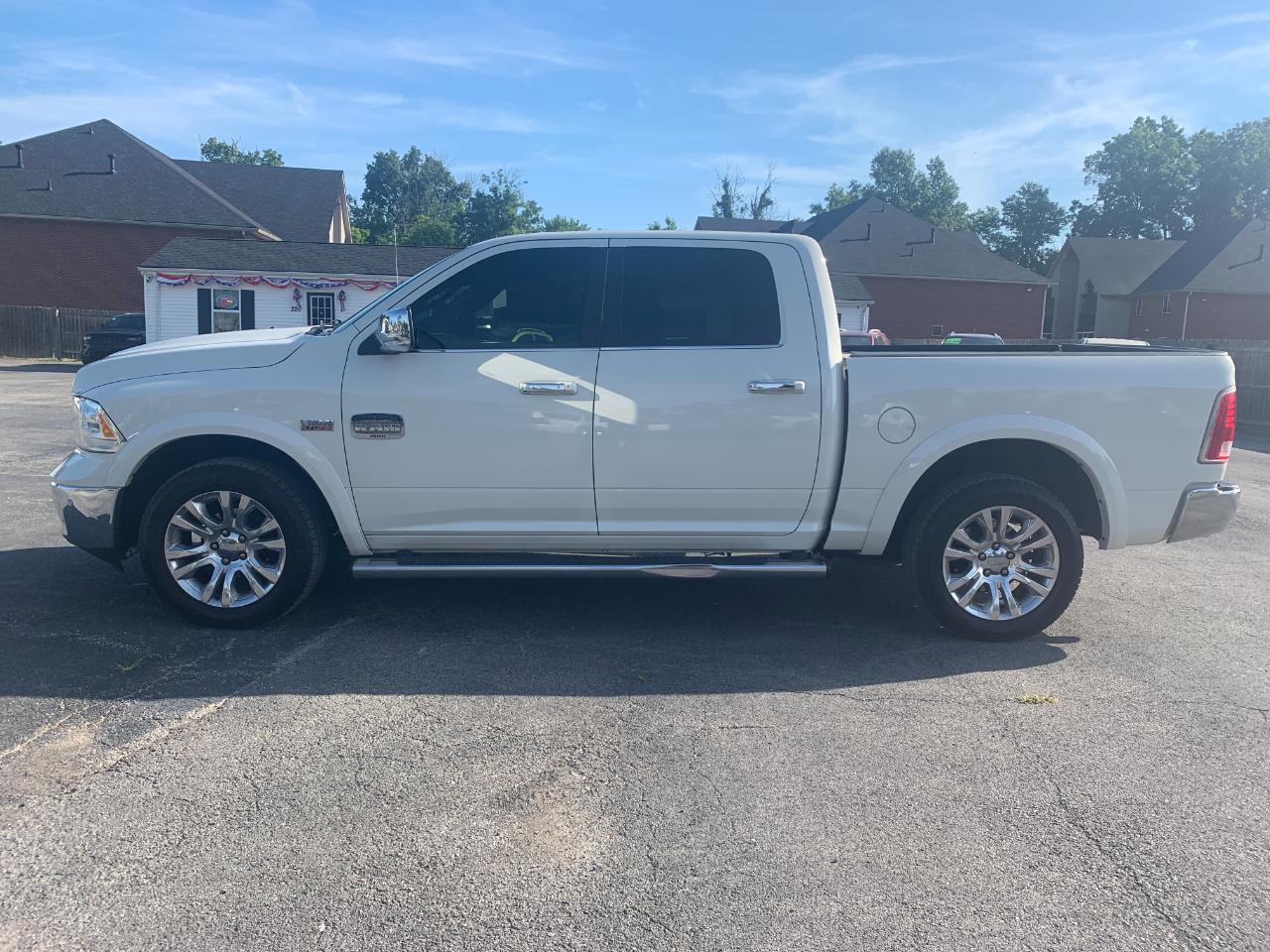 RAM 1500 Laramie Longhorn Edition Crew Cab SWB 4WD 2017