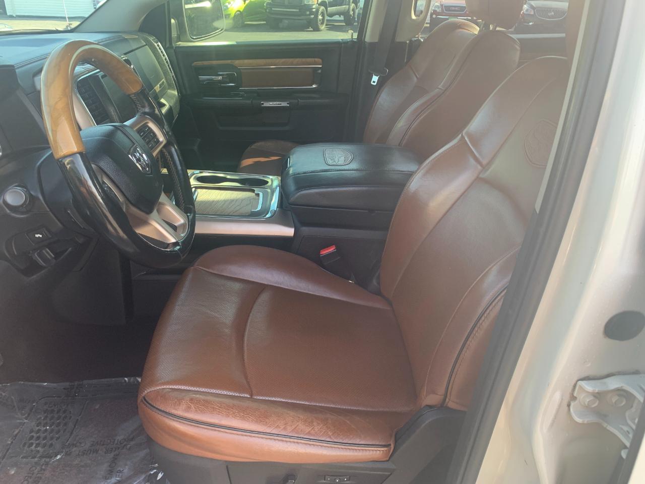 RAM 1500 Laramie Longhorn Edition Crew Cab SWB 4WD 2017