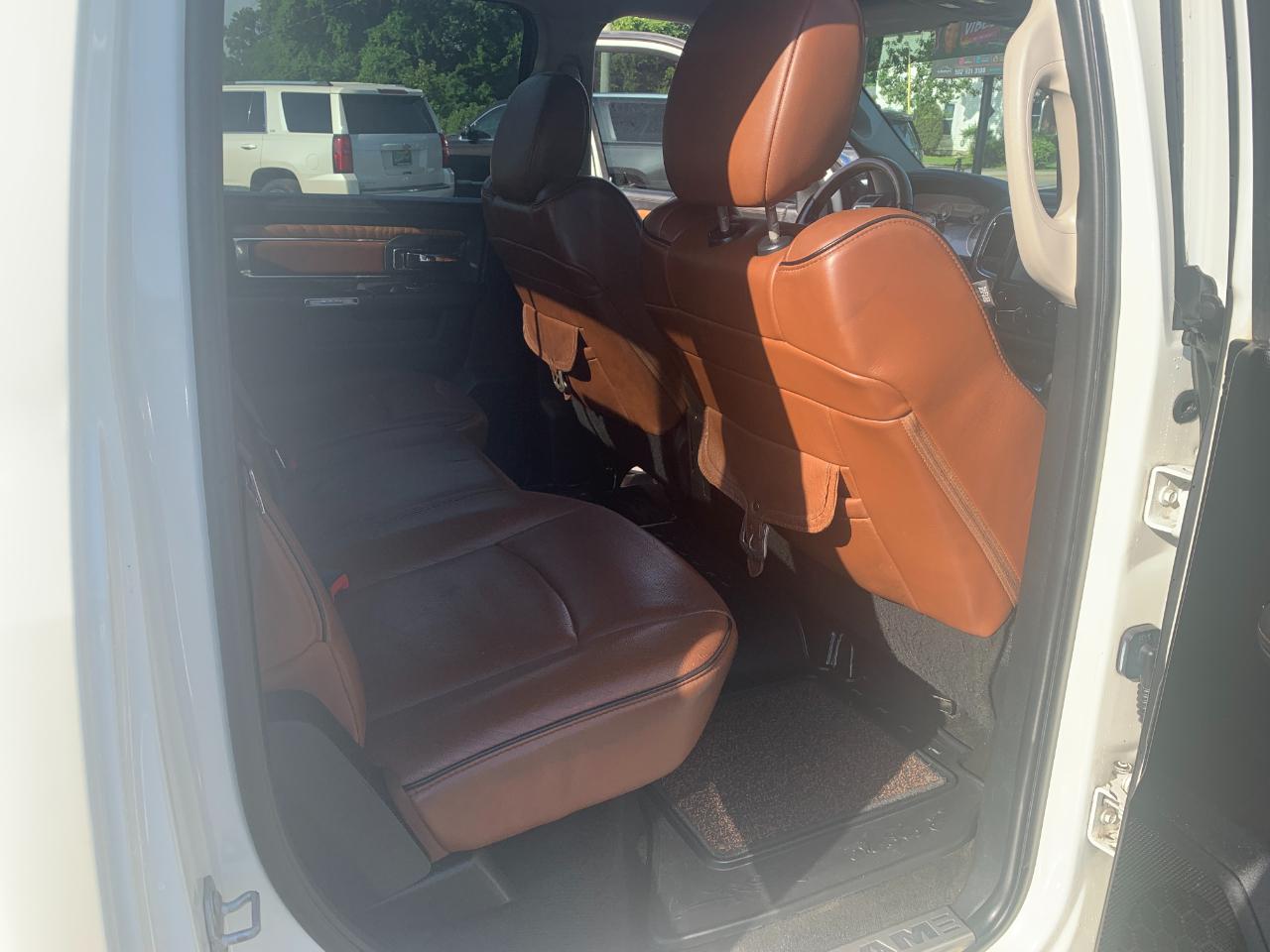 RAM 1500 Laramie Longhorn Edition Crew Cab SWB 4WD 2017