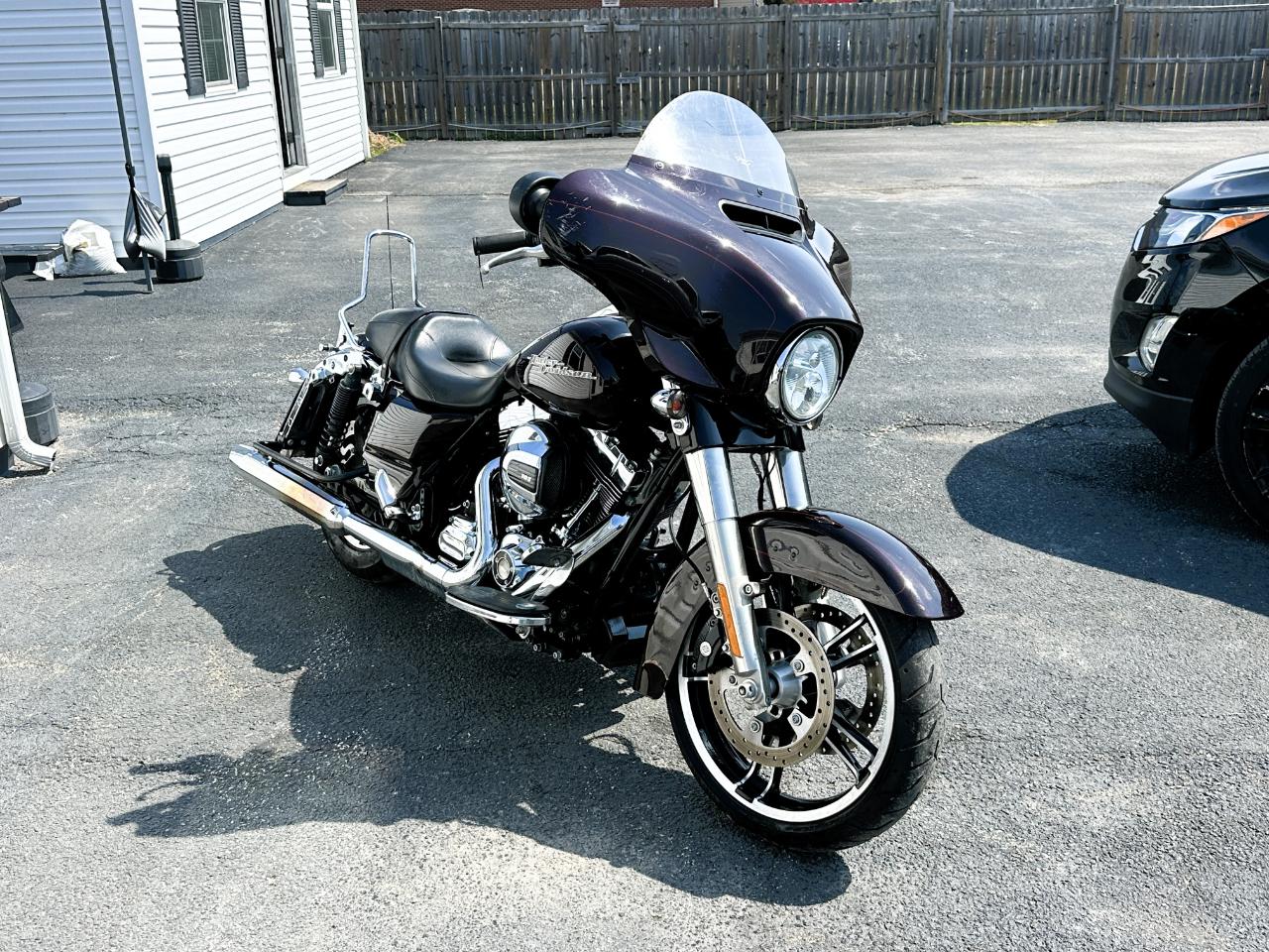 Harley-Davidson FLHXS  2014