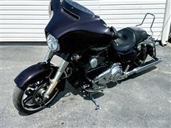 2014 Harley-Davidson FLHXS 