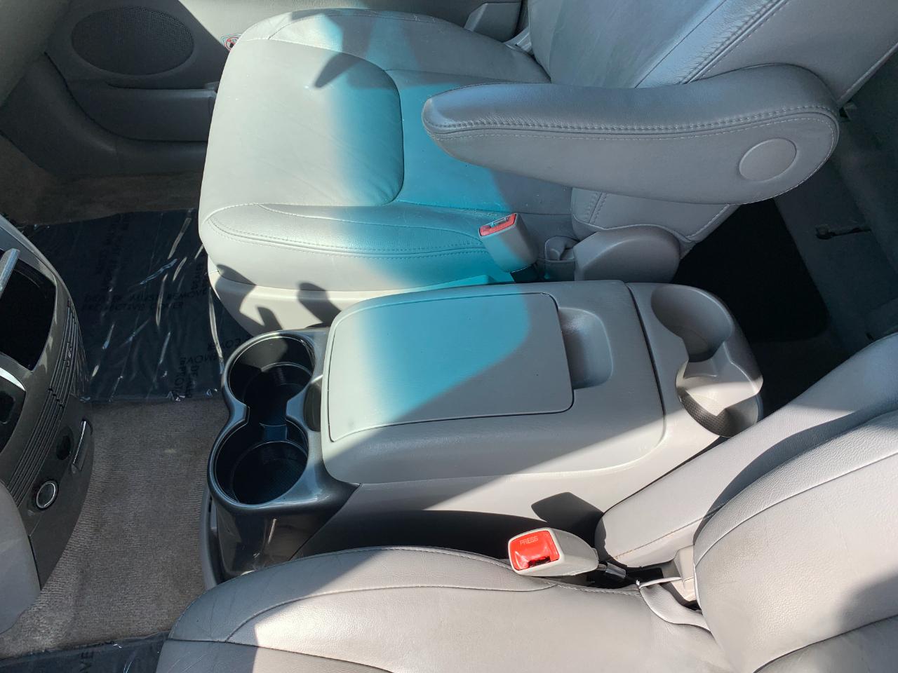 Toyota Sienna XLE FWD 2009