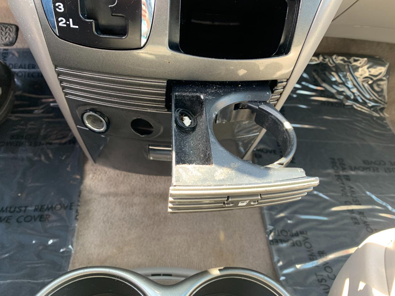 Toyota Sienna XLE FWD 2009