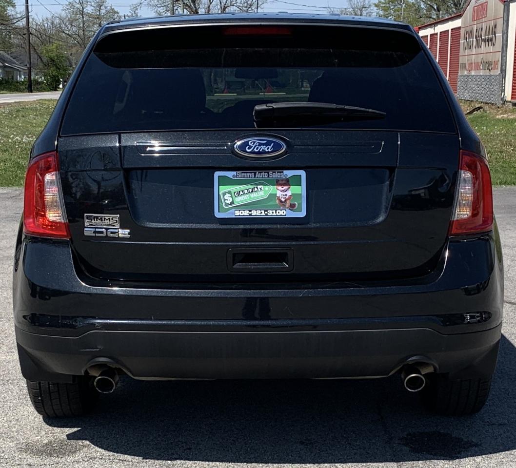Ford Edge SE FWD 2014
