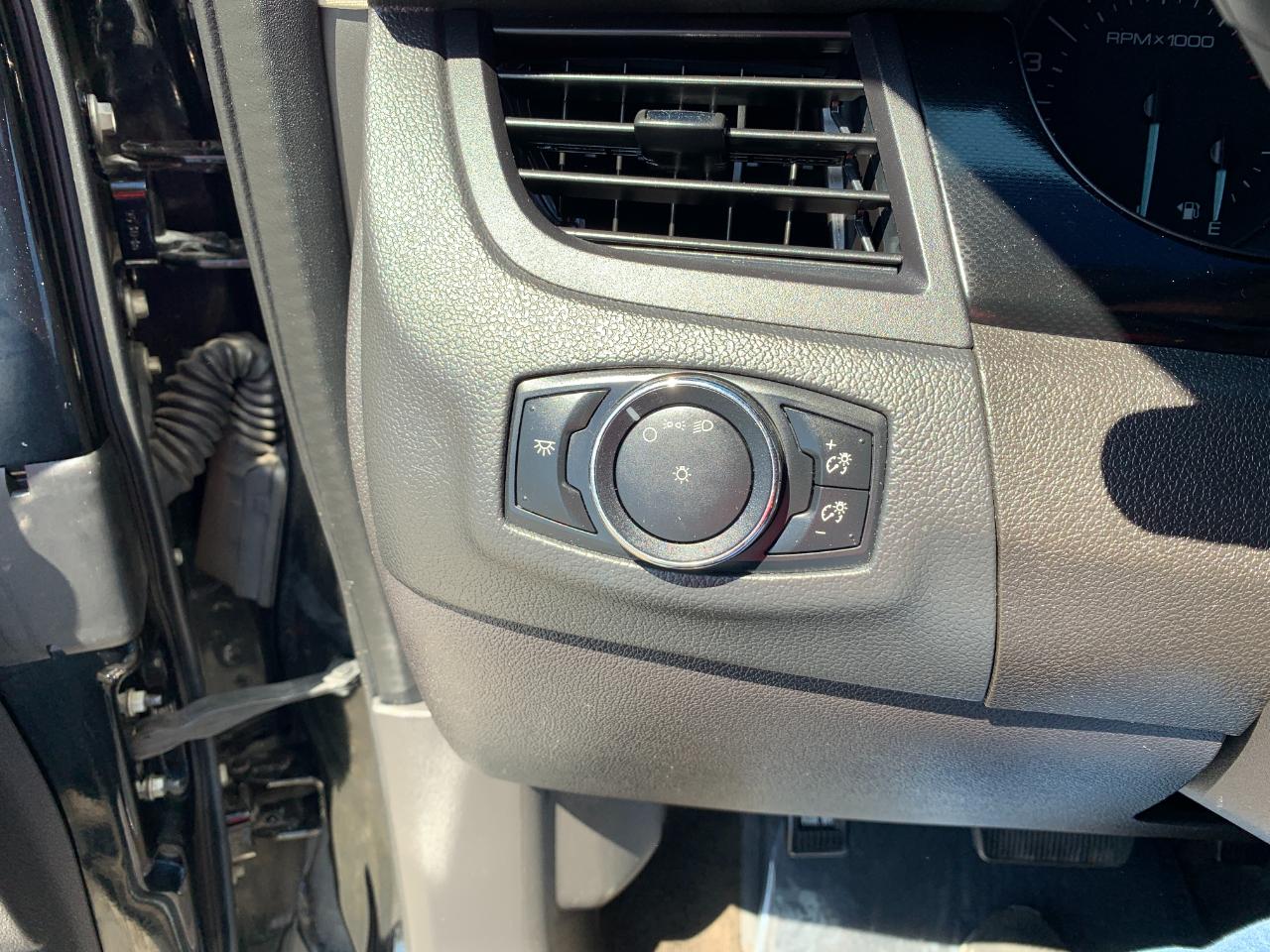 Ford Edge SE FWD 2014