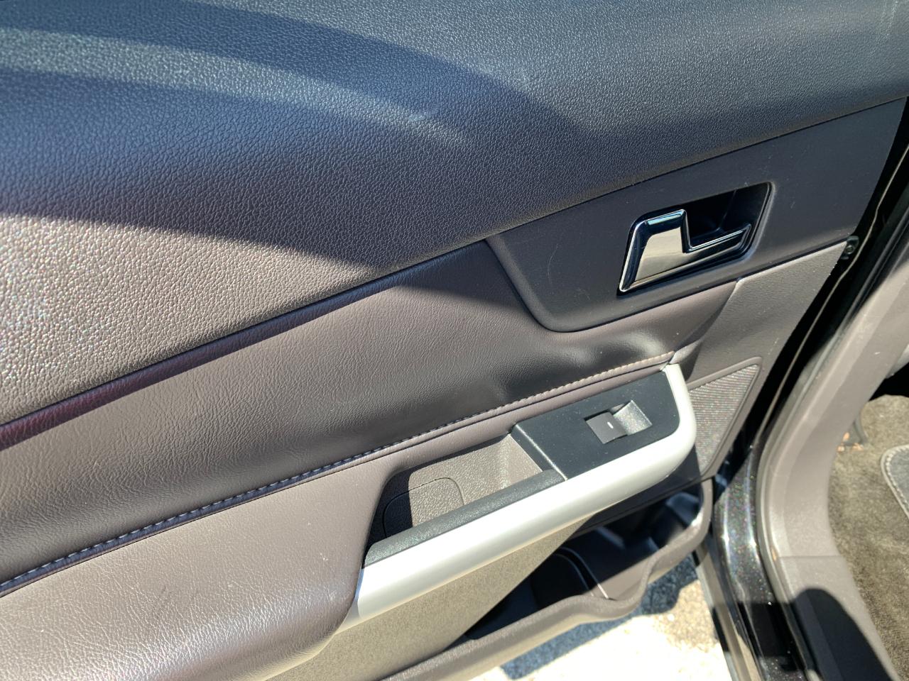 Ford Edge SE FWD 2014