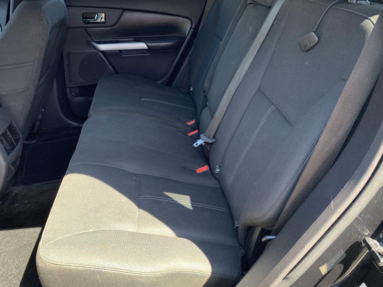 Ford Edge SE FWD 2014