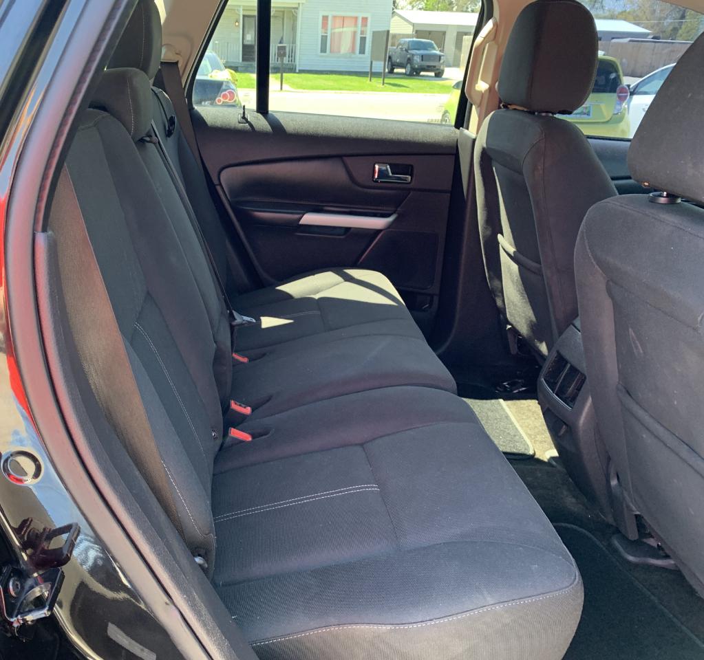 Ford Edge SE FWD 2014