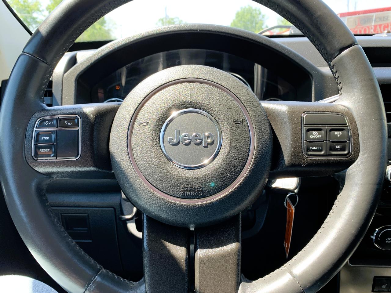 Jeep Liberty Sport 4WD 2012