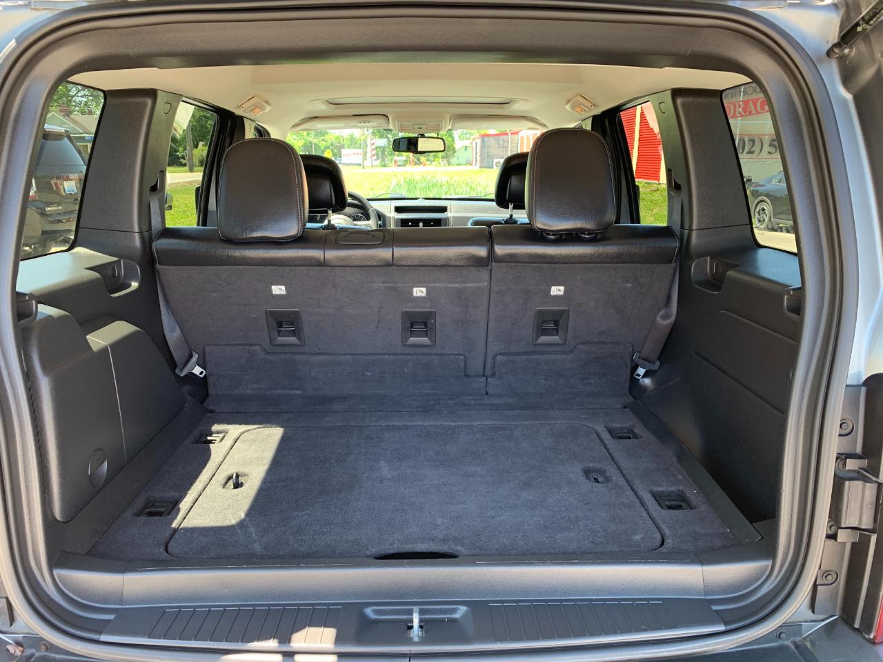 Jeep Liberty Sport 4WD 2012