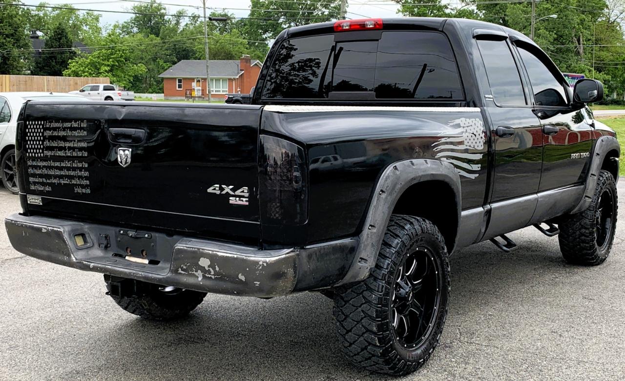 Dodge Ram 1500 ST Quad Cab Short Bed 4WD 2005