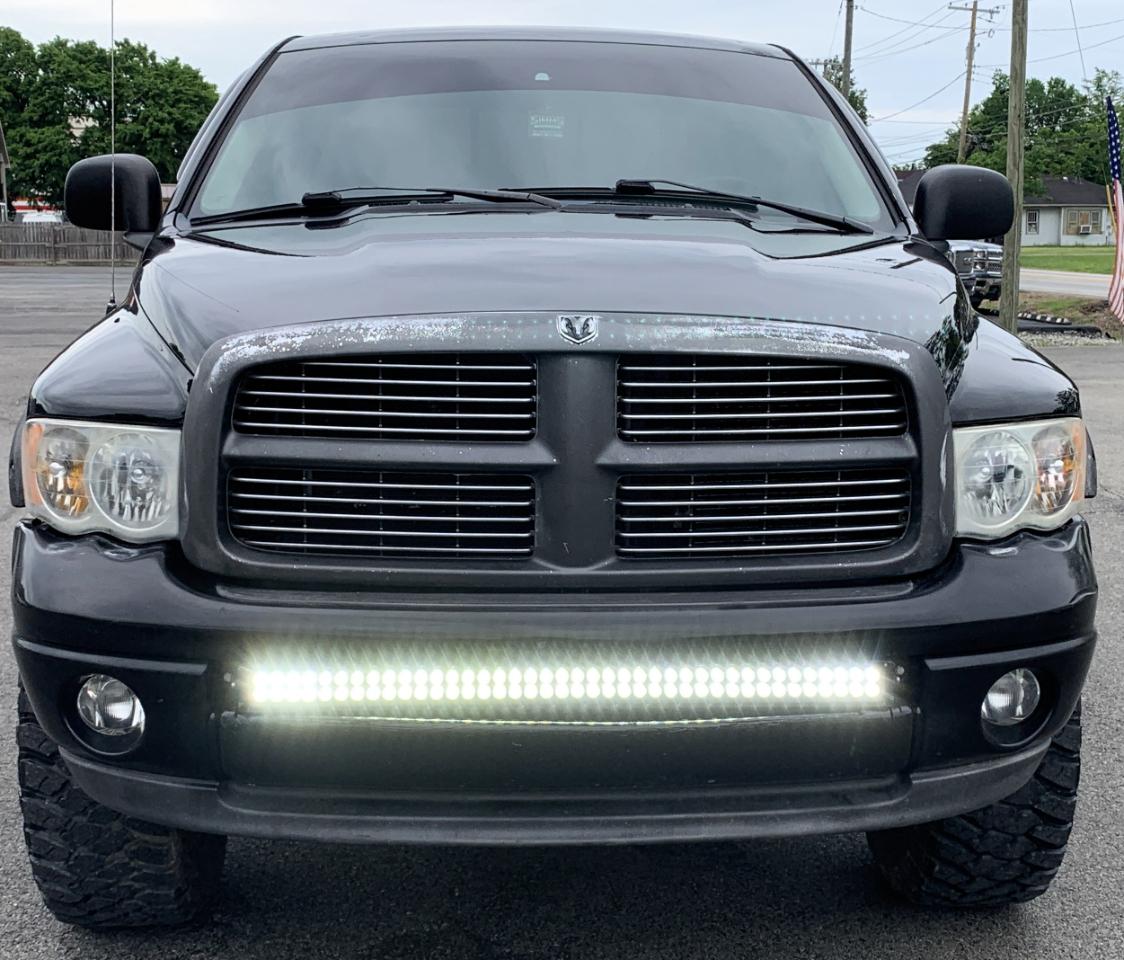 Dodge Ram 1500 ST Quad Cab Short Bed 4WD 2005