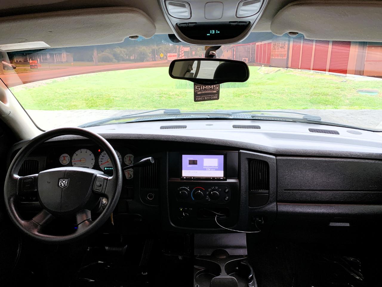 Dodge Ram 1500 ST Quad Cab Short Bed 4WD 2005