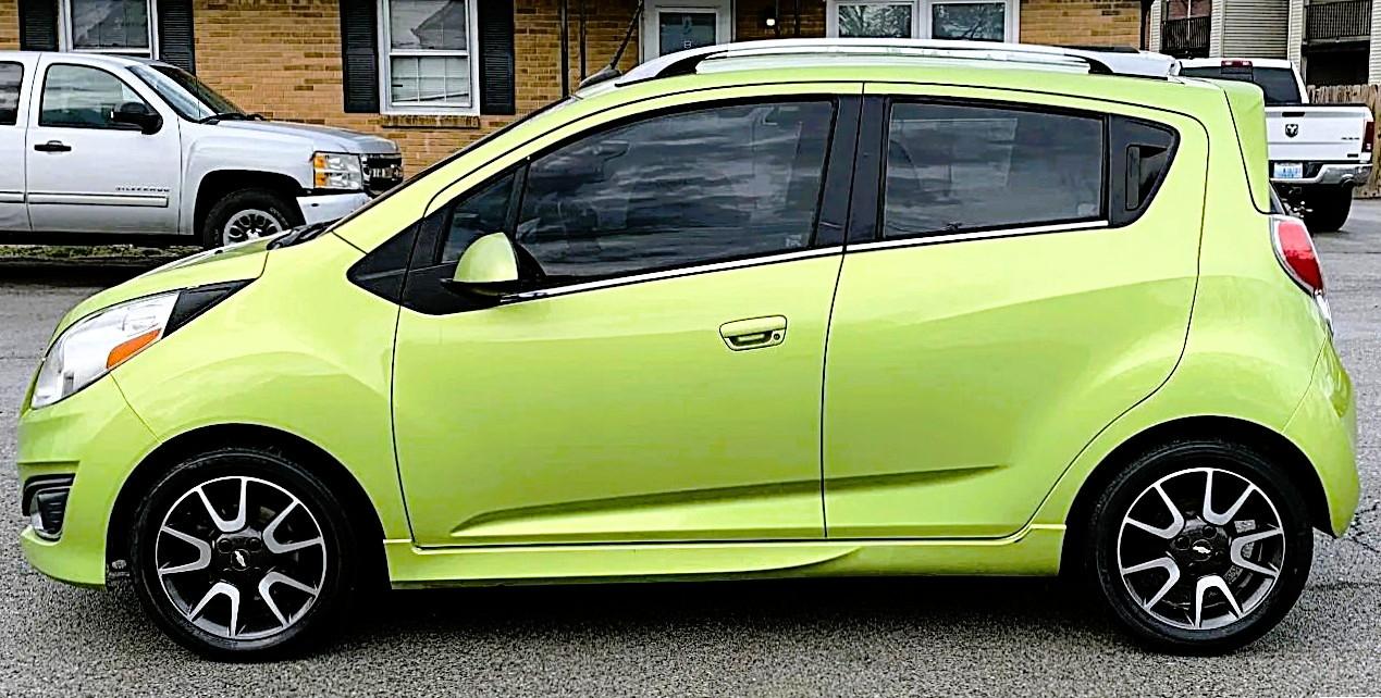 Chevrolet Spark 2LT Auto 2013