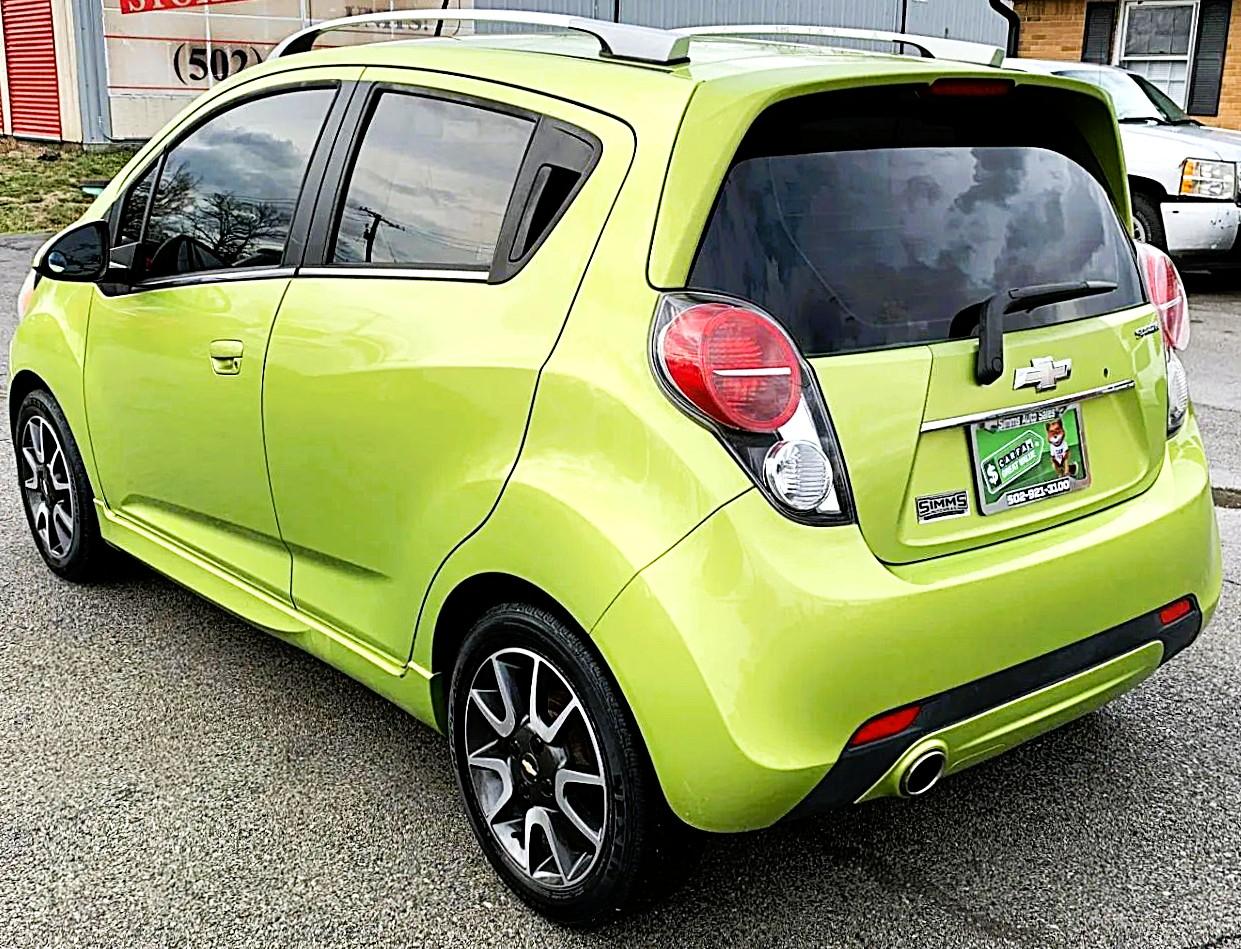 Chevrolet Spark 2LT Auto 2013
