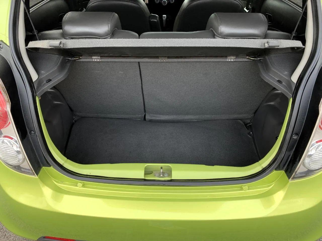 Chevrolet Spark 2LT Auto 2013