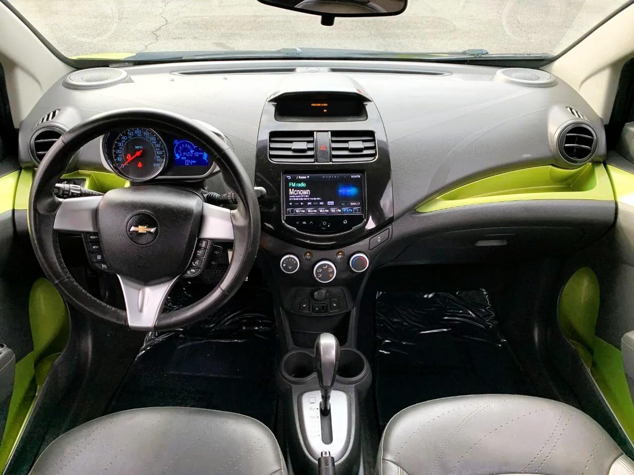 Chevrolet Spark 2LT Auto 2013