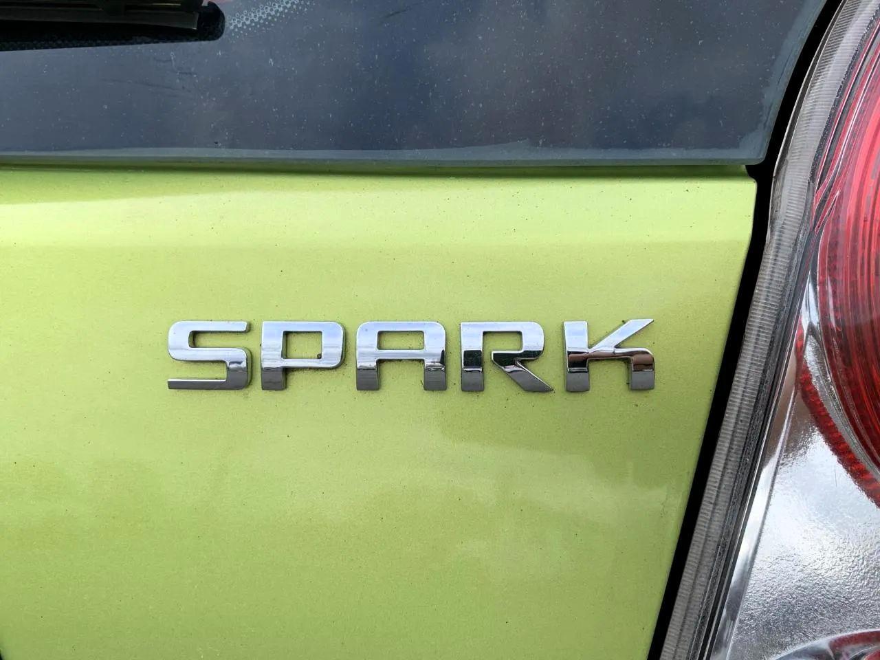 Chevrolet Spark 2LT Auto 2013