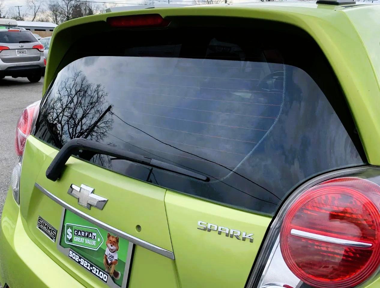 Chevrolet Spark 2LT Auto 2013