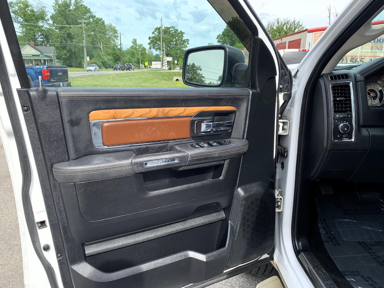 RAM 1500 Laramie Longhorn Edition Crew Cab SWB 4WD 2014