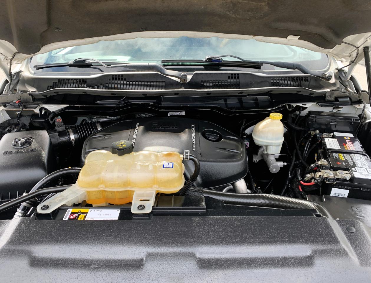 RAM 1500 Laramie Longhorn Edition Crew Cab SWB 4WD 2014